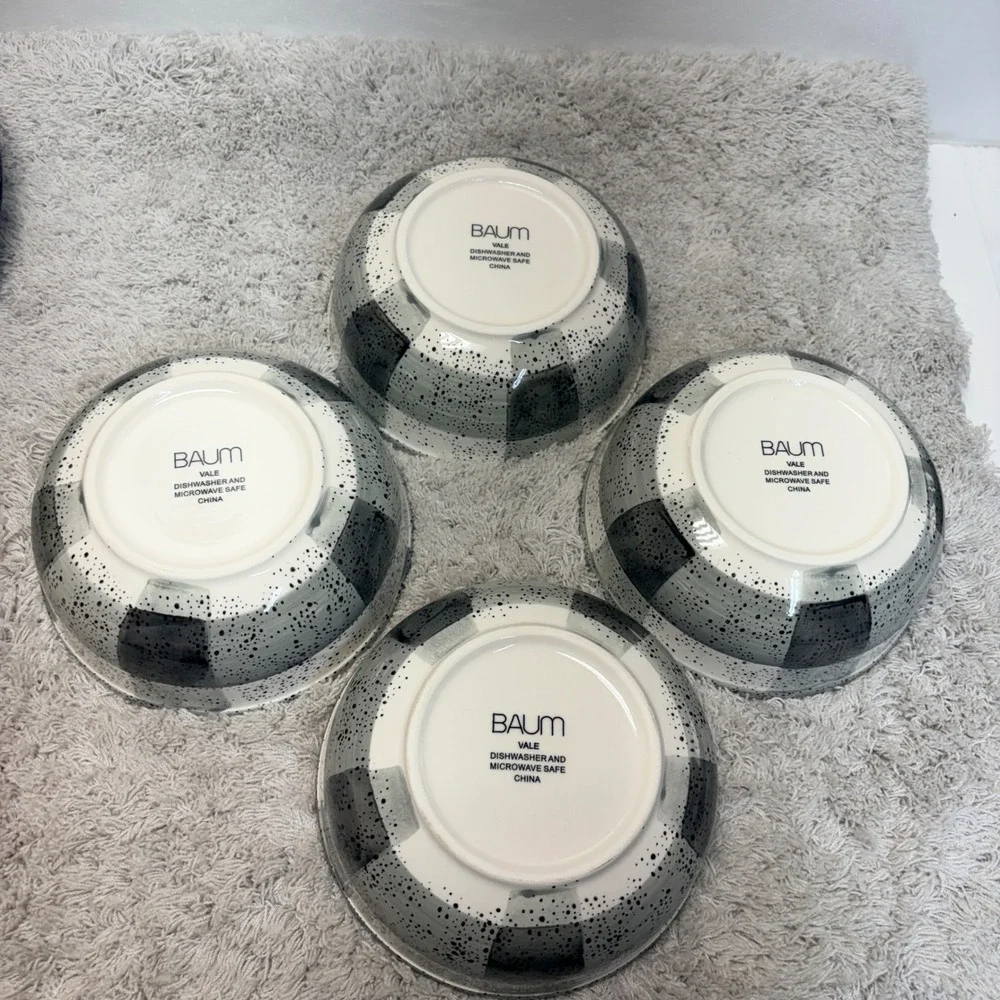 Baum Vale Grey White Buffalo Plaid Speckled China Cereal Bowls Set of 4